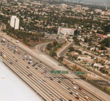 Flying into LAX over I-405